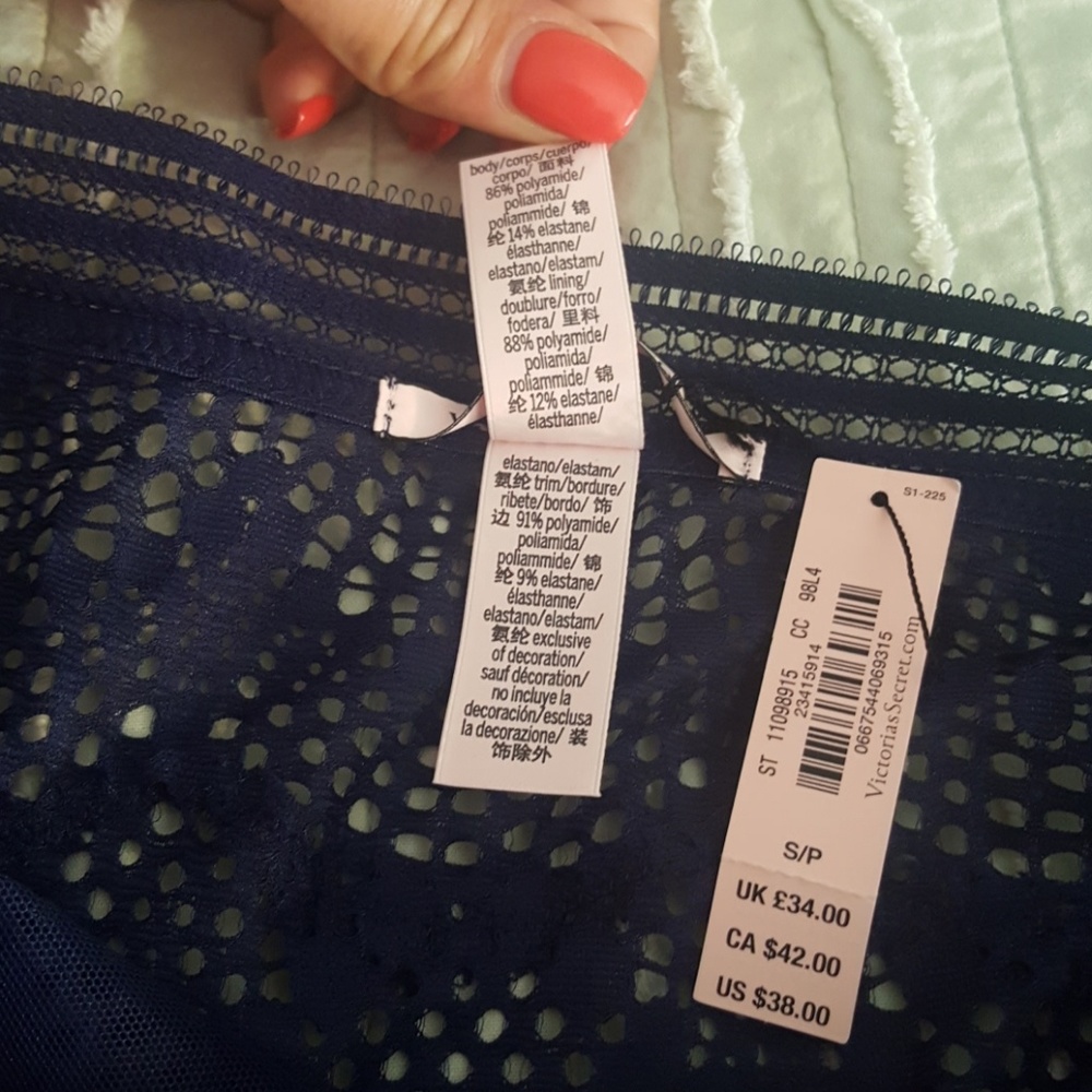 BUY 1 GET 1 FREE NWT Victoria Secret Off Shoulder - Picture 6 of 8